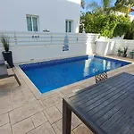 Relaxing Avra With Private Pool & Garden Near Protaras * Paralimni