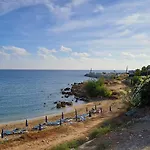 Relaxing Avra With Private Pool & Garden Near Protaras Casa vacanze Paralimni