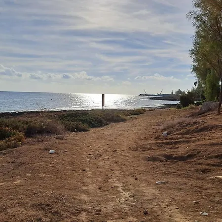 度假居 Relaxing Avra With Private Pool & Garden Near Protaras