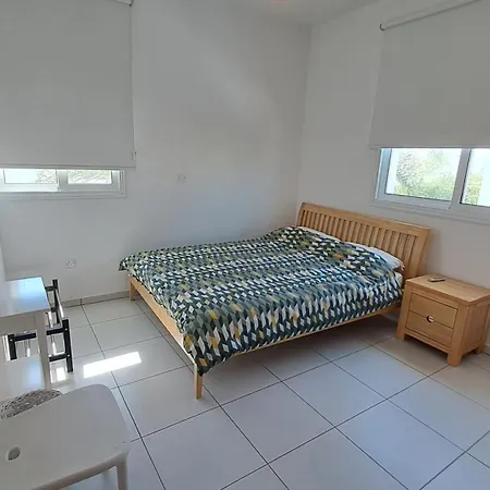 Relaxing Avra With Private Pool & Garden Near Protaras