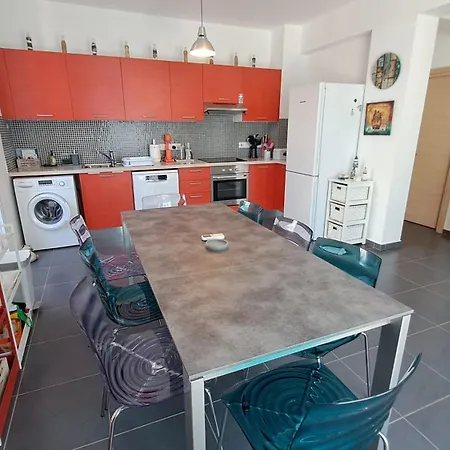 Relaxing Avra With Private Pool & Garden Near Protaras *