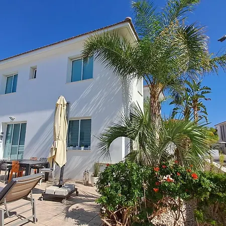 Nyaraló Relaxing Avra With Private Pool & Garden Near Protaras