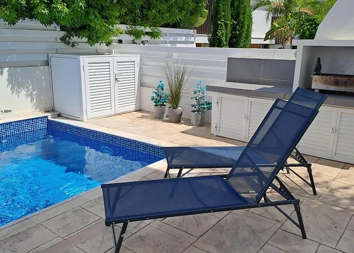 Relaxing Avra With Private Pool & Garden Near Protaras Prázdninový dům *