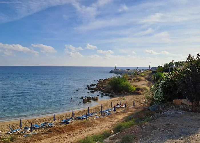 Relaxing Avra With Private Pool & Garden Near Protaras Prázdninový dům Paralimni