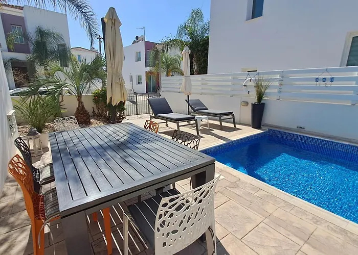 Prázdninový dům Relaxing Avra With Private Pool & Garden Near Protaras *