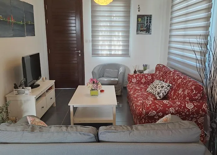 Relaxing Avra With Private Pool & Garden Near Protaras Prázdninový dům *