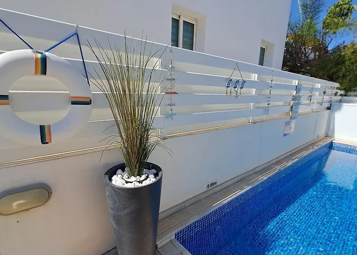 Relaxing Avra With Private Pool & Garden Near Protaras Paralimni