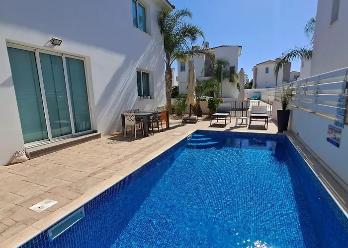 Relaxing Avra With Private Pool & Garden Near Protaras Prázdninový dům